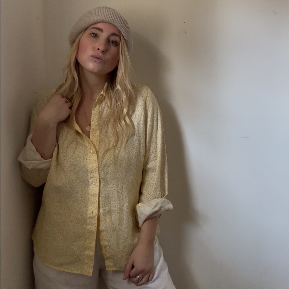 SALE — Liz Claiborne Floral Linen Button Down